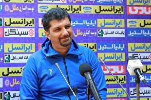 حسینی: خوشحالم هر سال به جان تیم من می‌افتند/ تمام کردن لیگ برای ما خیلی اهمیت دارد